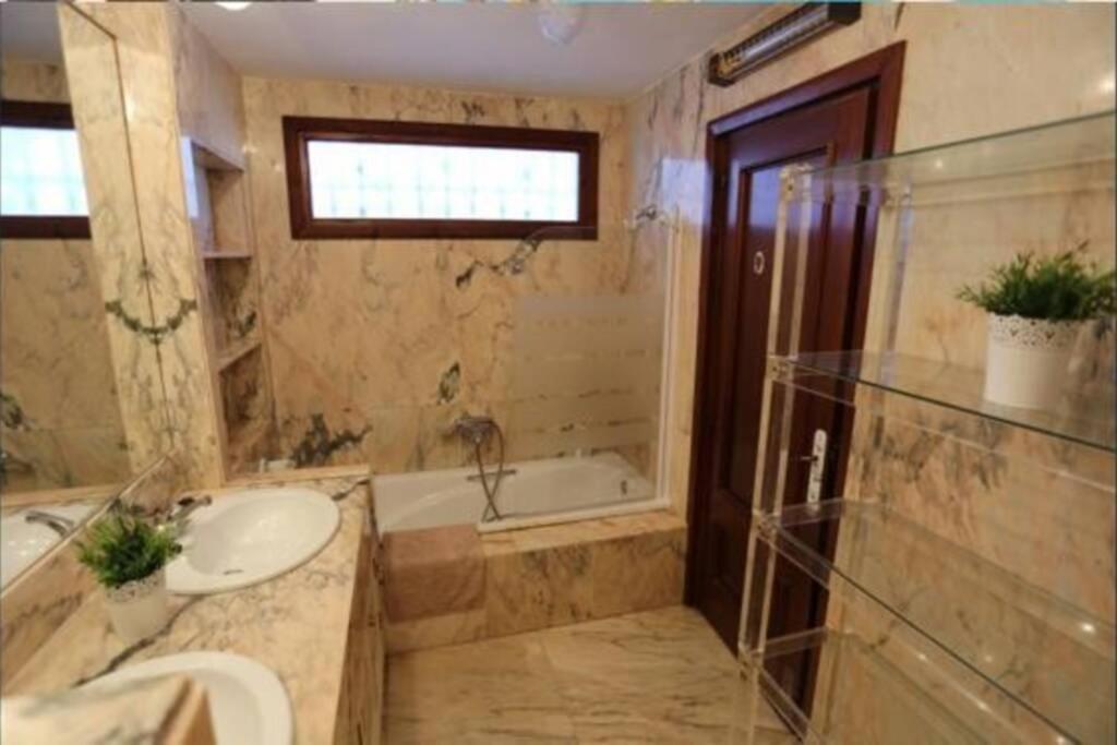 Villa Cerca De La Playa,Piscina Privada,Bbq Málaga Eksteriør bilde